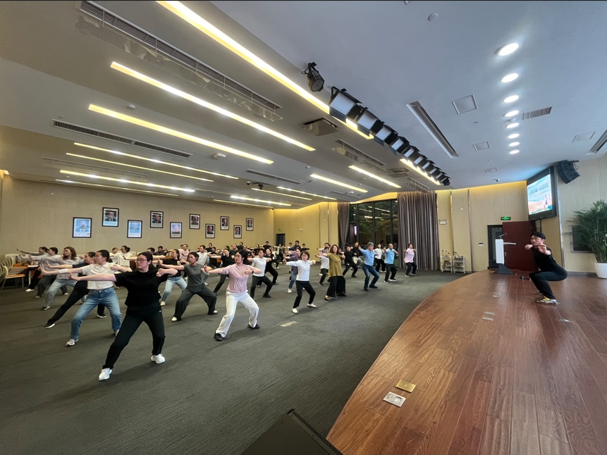 Baduanjin Fitness Exercise