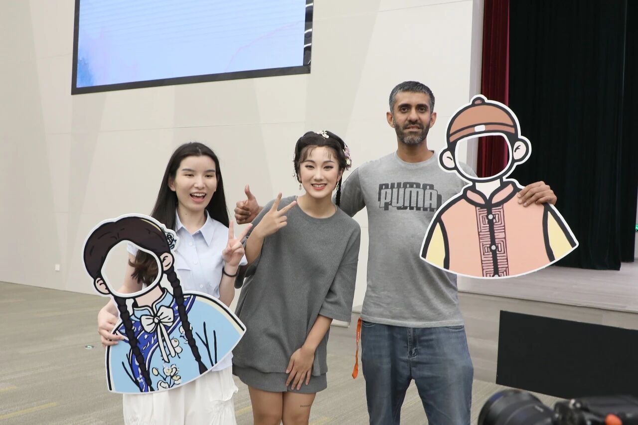 Enjoy Ningbo Opera Baoshunlun2